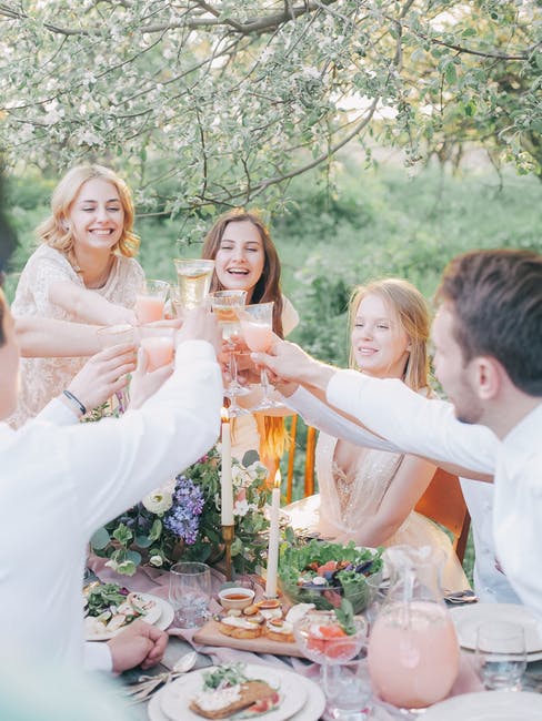 Рассадка гостей на свадьбе – шаги и рекомендации
