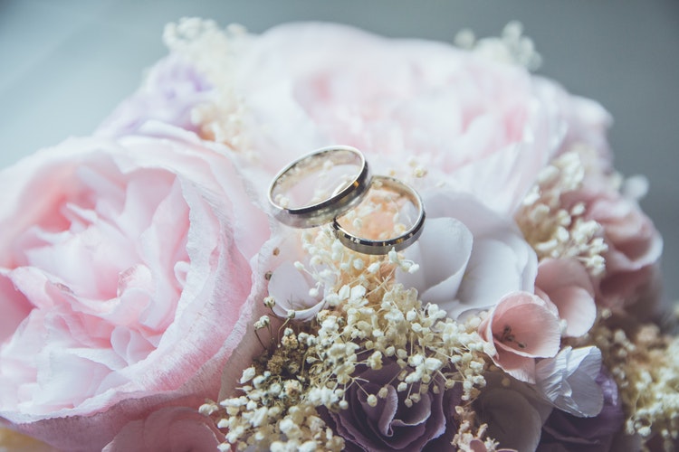 5 свадебных примет, которые вы можете проигнорировать
