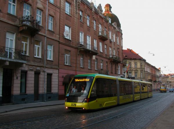 Исторический день основания Екатеринбурга запомнится трамвайными экскурсиями